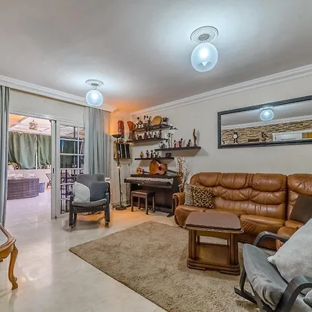 Beautiful In Terrazas Del Duque I * Адехе